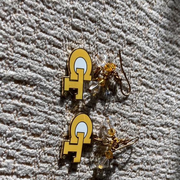 Georgia Tech Spirit Dangle Earrings - Picture 2 of 4